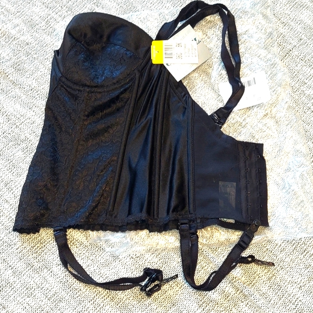 NWT Carnival Black Lace and Satin Bustier